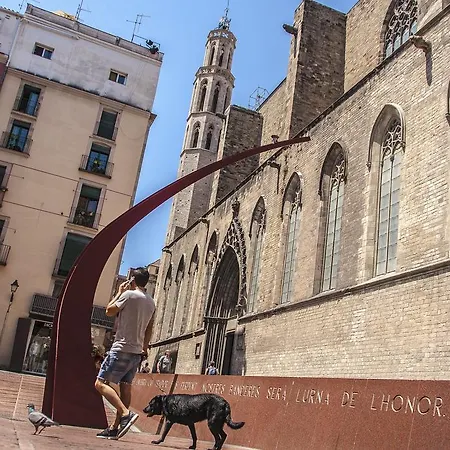 Habitat Cathedral Apartment Barcelona